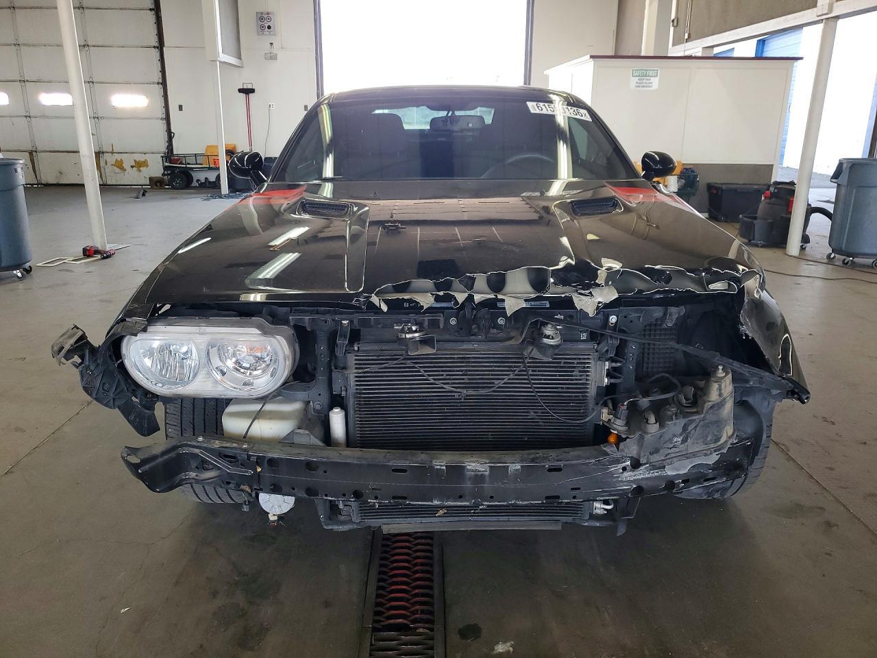 2014 Dodge Challenger Sxt - zdjęcie 5