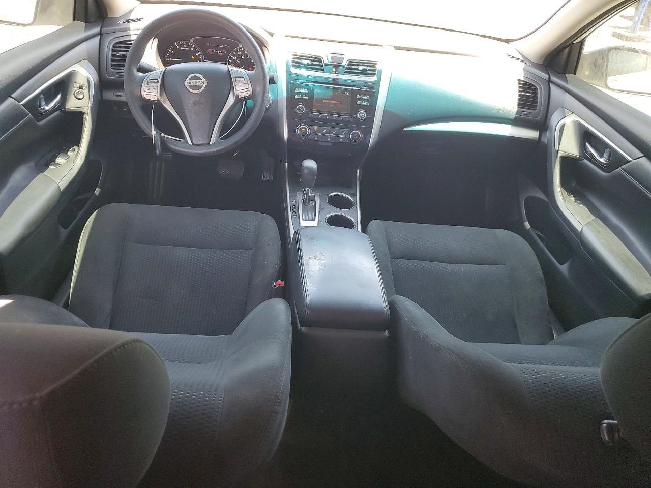 2015 Nissan Altima 2.5 S - zdjęcie 8