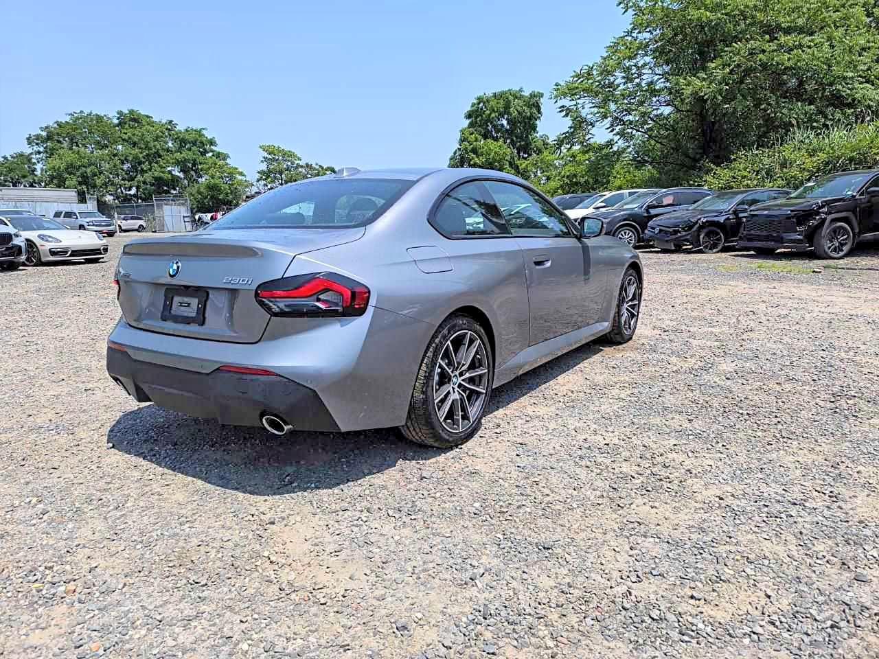 2025 BMW Seria 2 Coupe 230i - zdjęcie 4