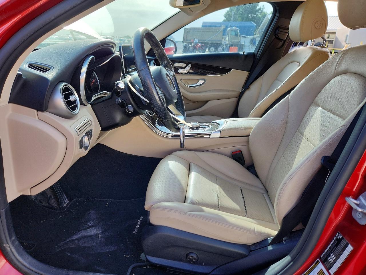 2017 Mercedes-Benz C 300 4Matic - zdjęcie 7