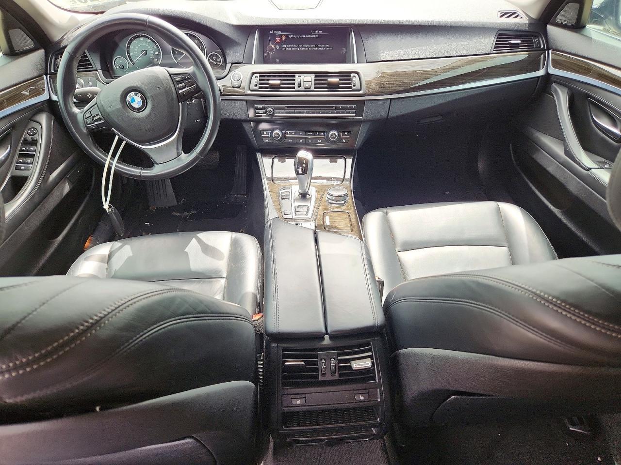 2015 BMW 528 I - zdjęcie 8