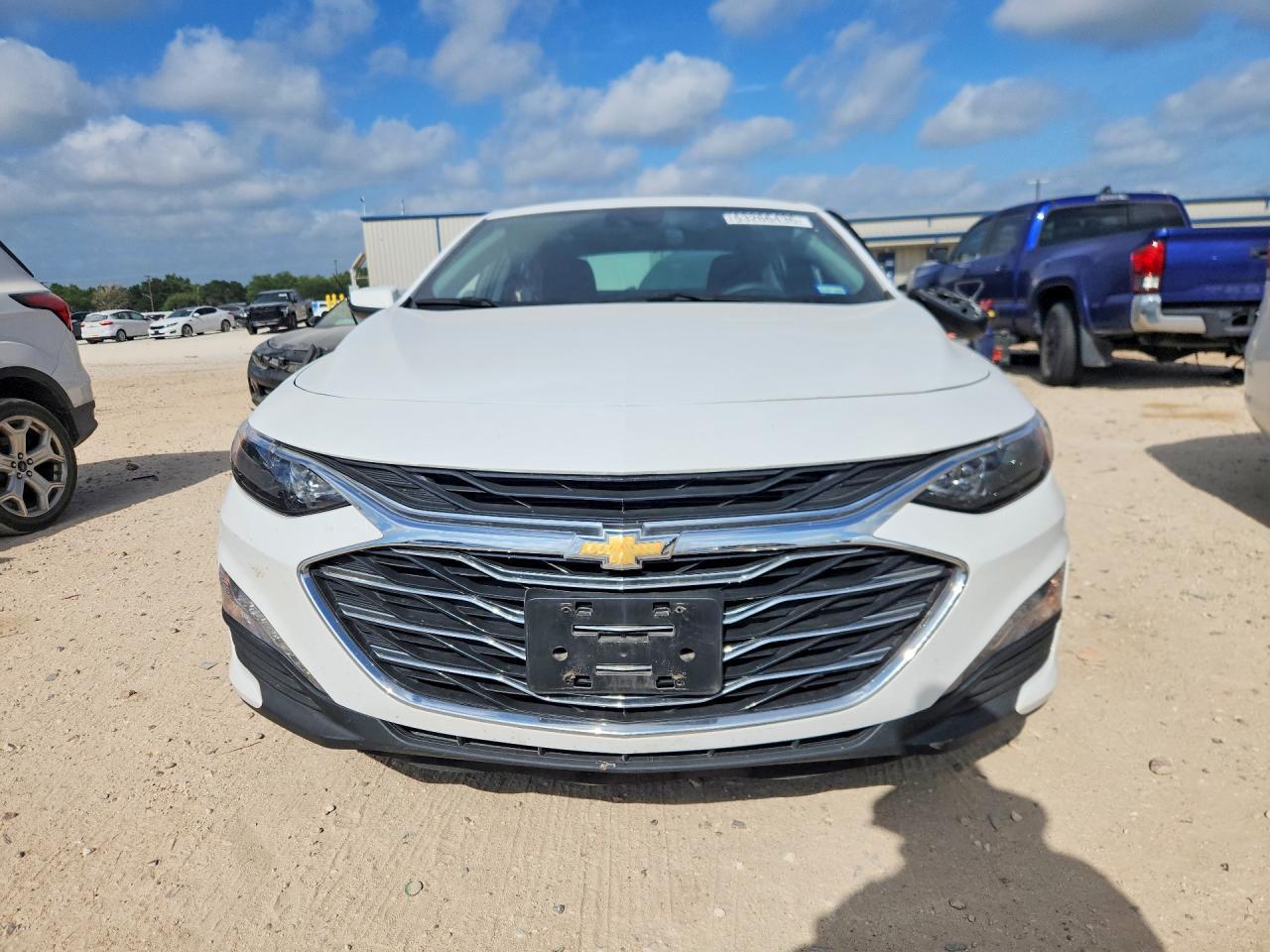 2024 Chevrolet Malibu Lt - zdjęcie 5