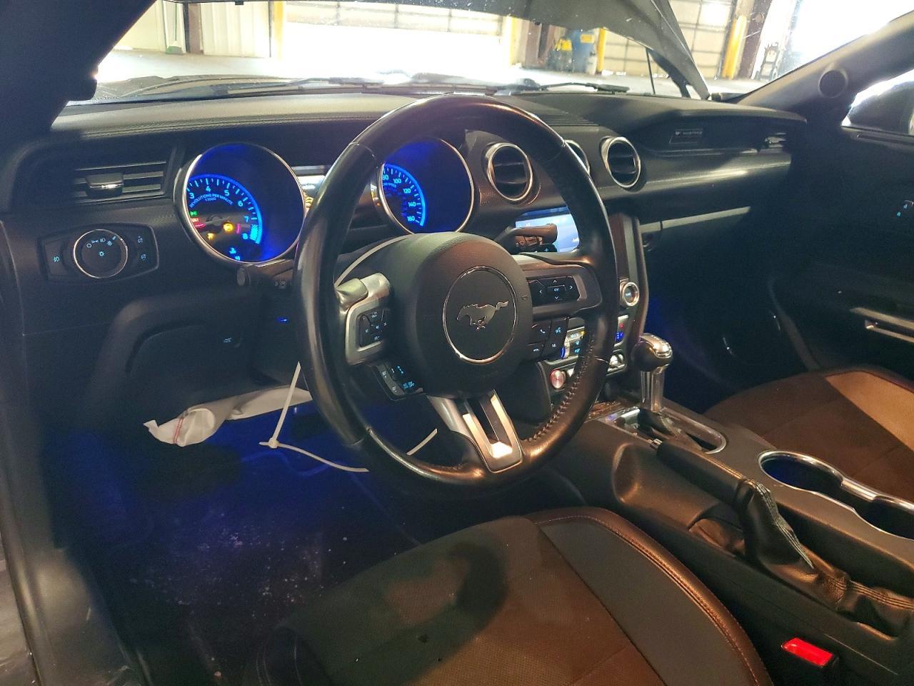2022 Ford Mustang Gt - zdjęcie 8
