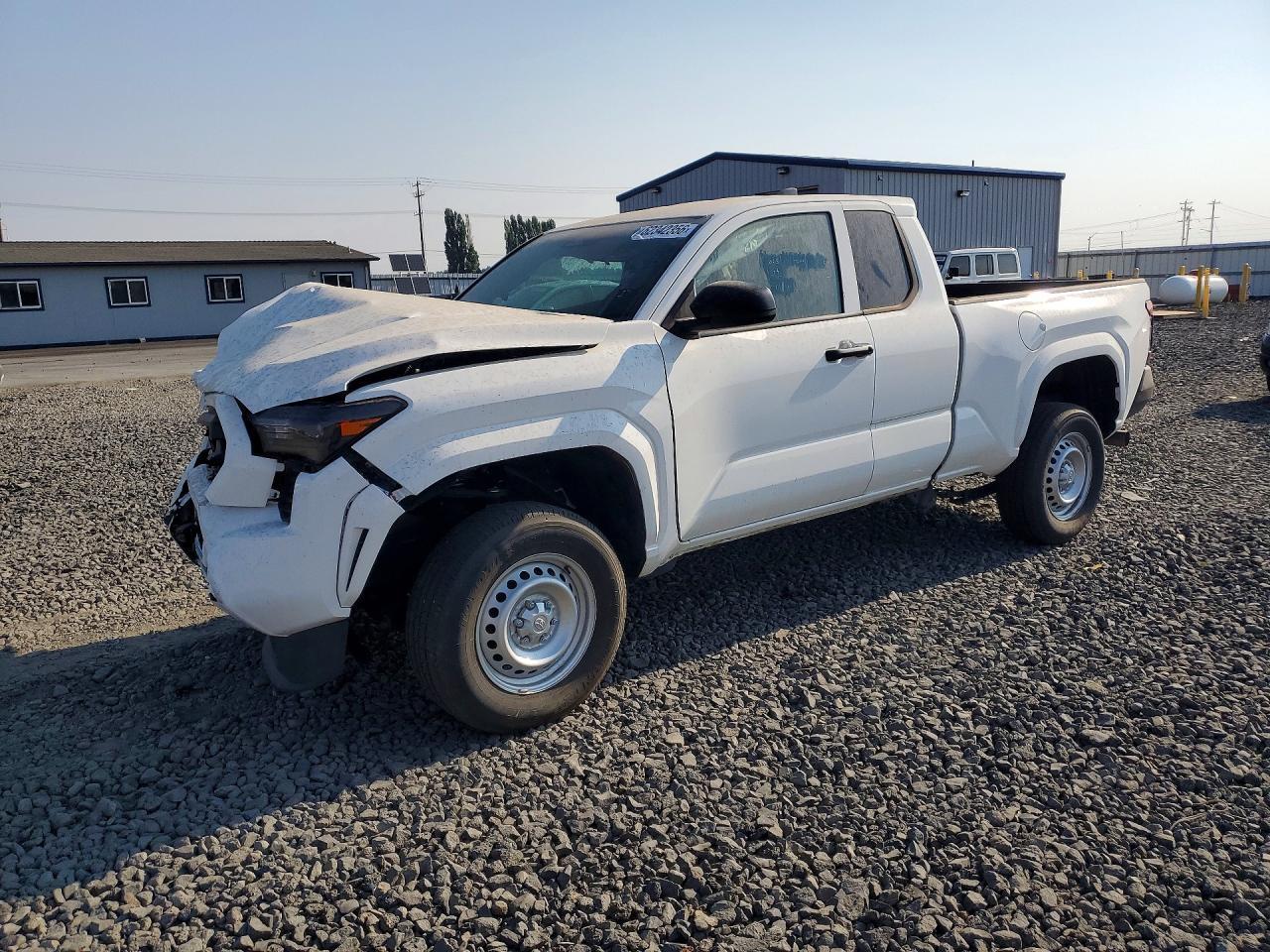 2025 Toyota Tacoma Sr - zdjęcie główne
