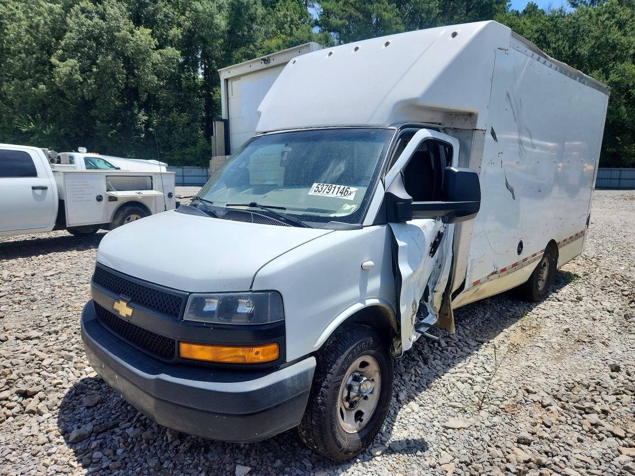 2023 Chevrolet Express G3500 - zdjęcie główne