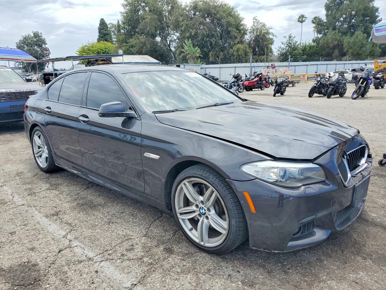 2013 BMW 535 I - zdjęcie 4