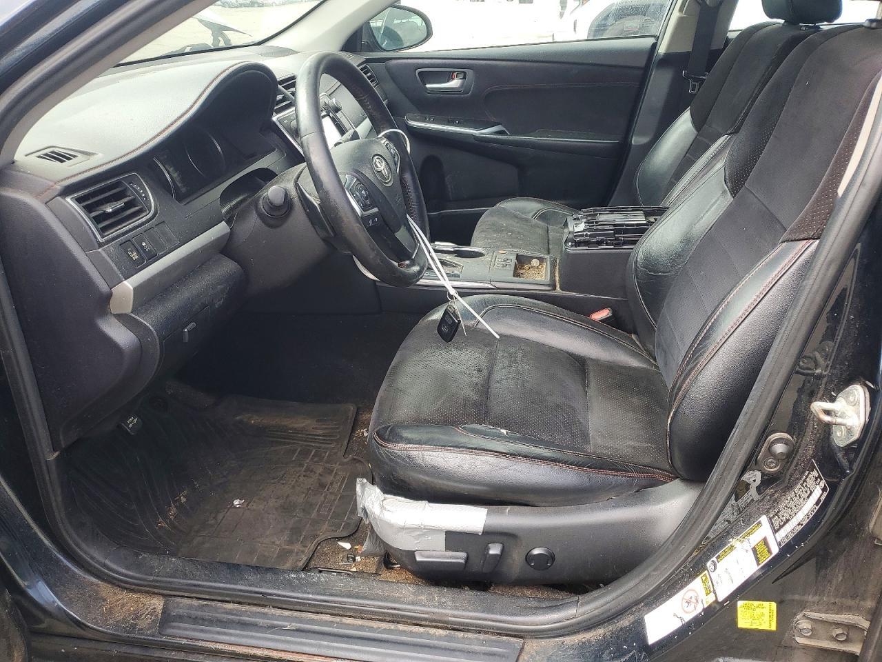 2015 Toyota Camry Xse - zdjęcie 7