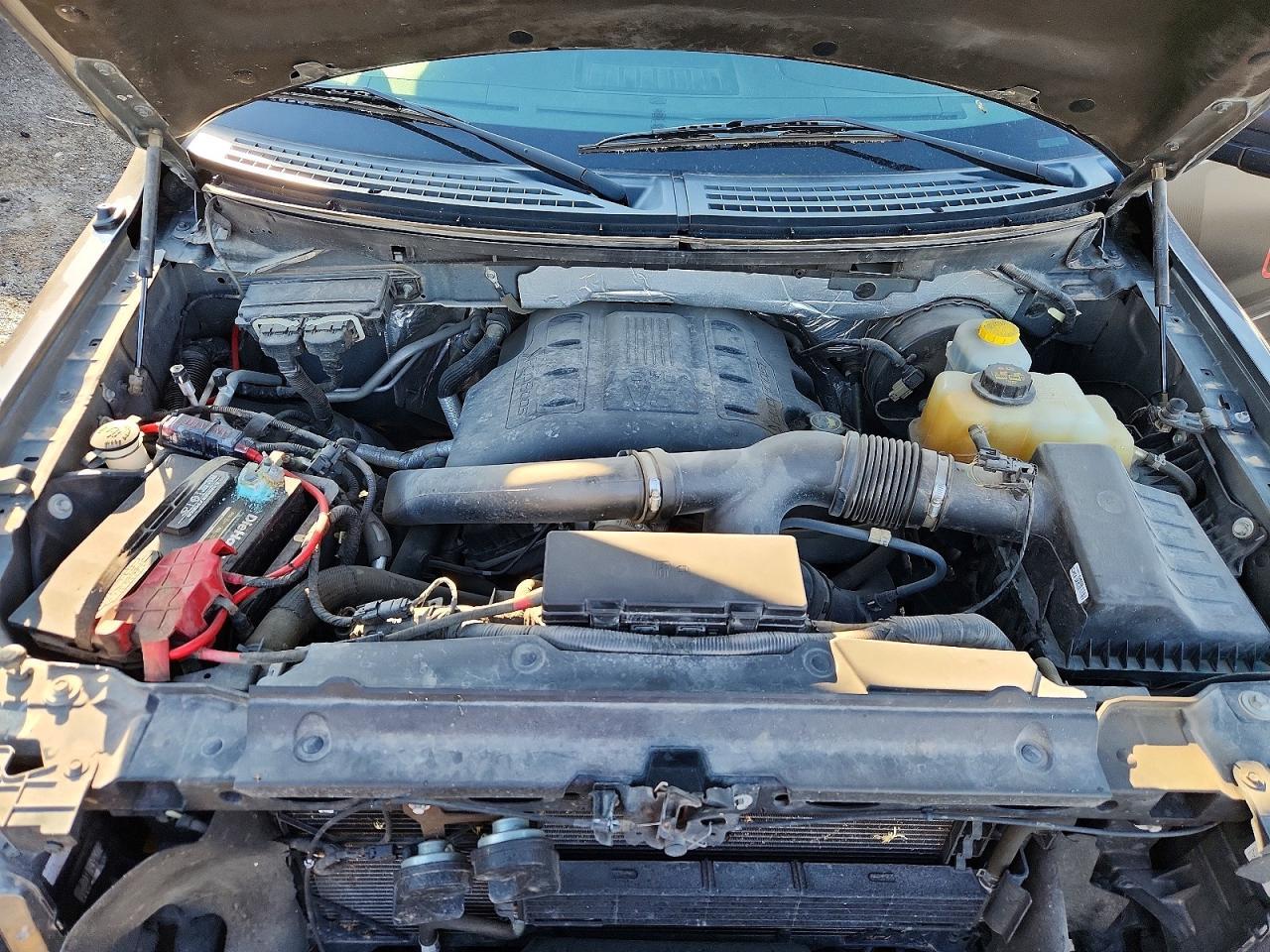 2014 Ford F150 - zdjęcie 11