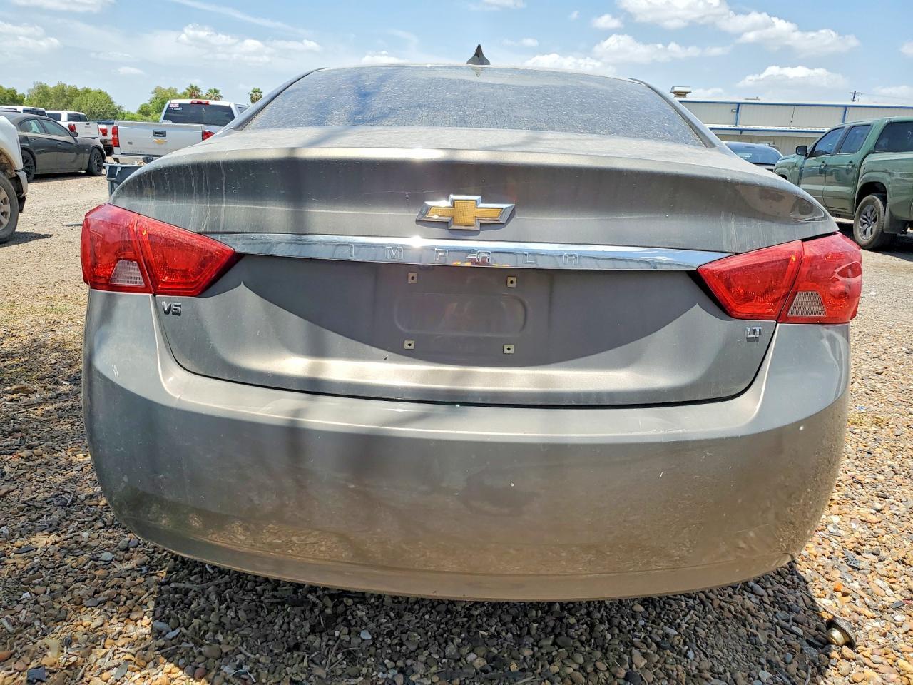 2019 Chevrolet Impala Lt - zdjęcie 6