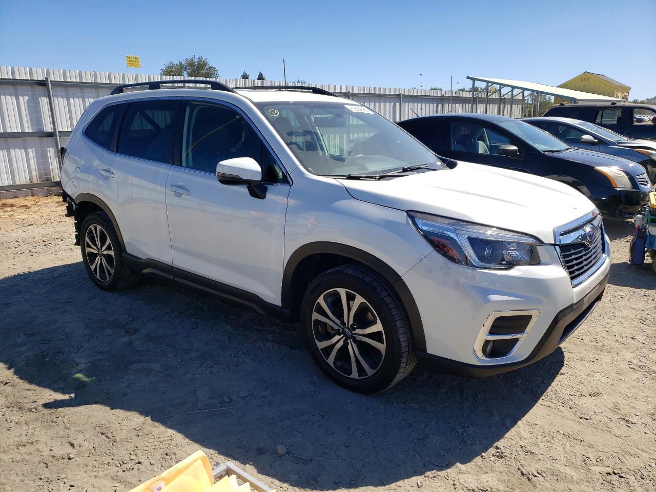 2021 Subaru Forester Limited - zdjęcie 4