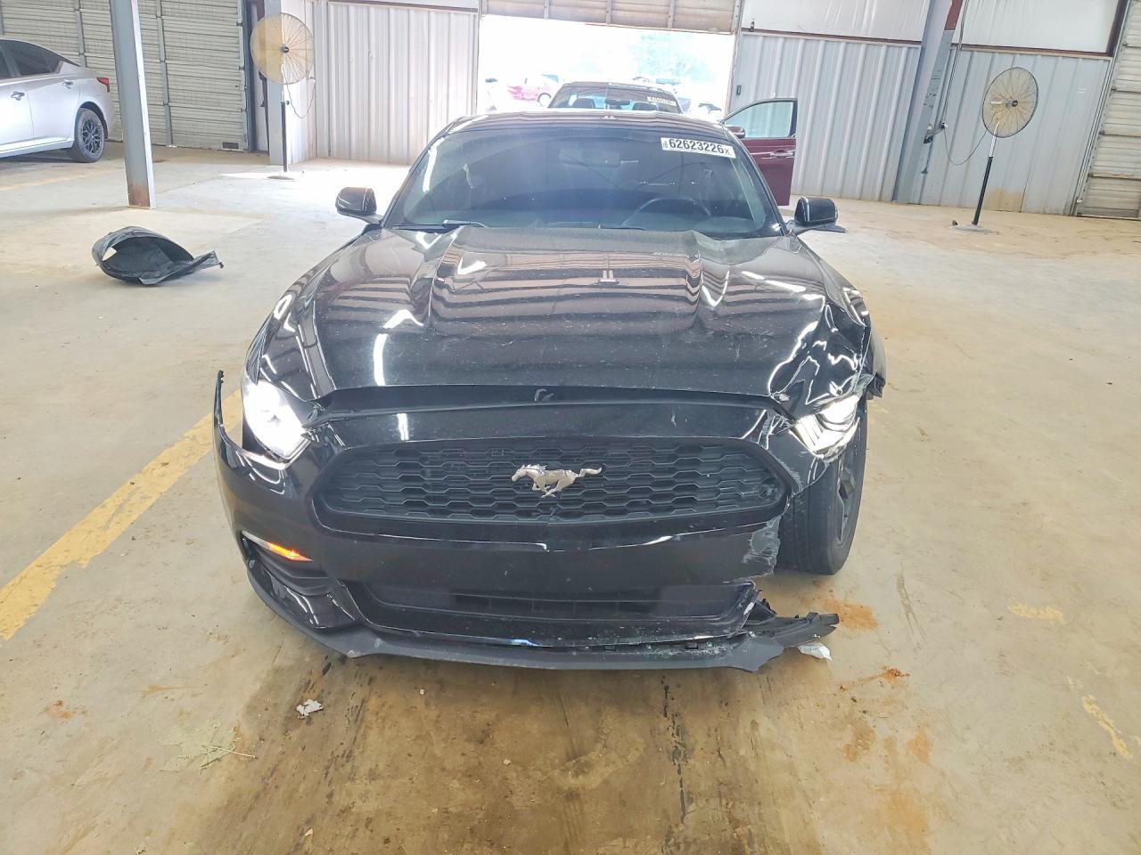 2017 Ford Mustang Base - zdjęcie 5