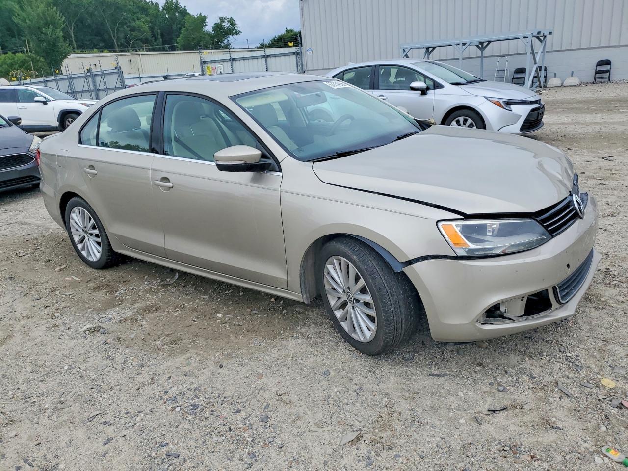 2014 Volkswagen Jetta Tdi - zdjęcie 4