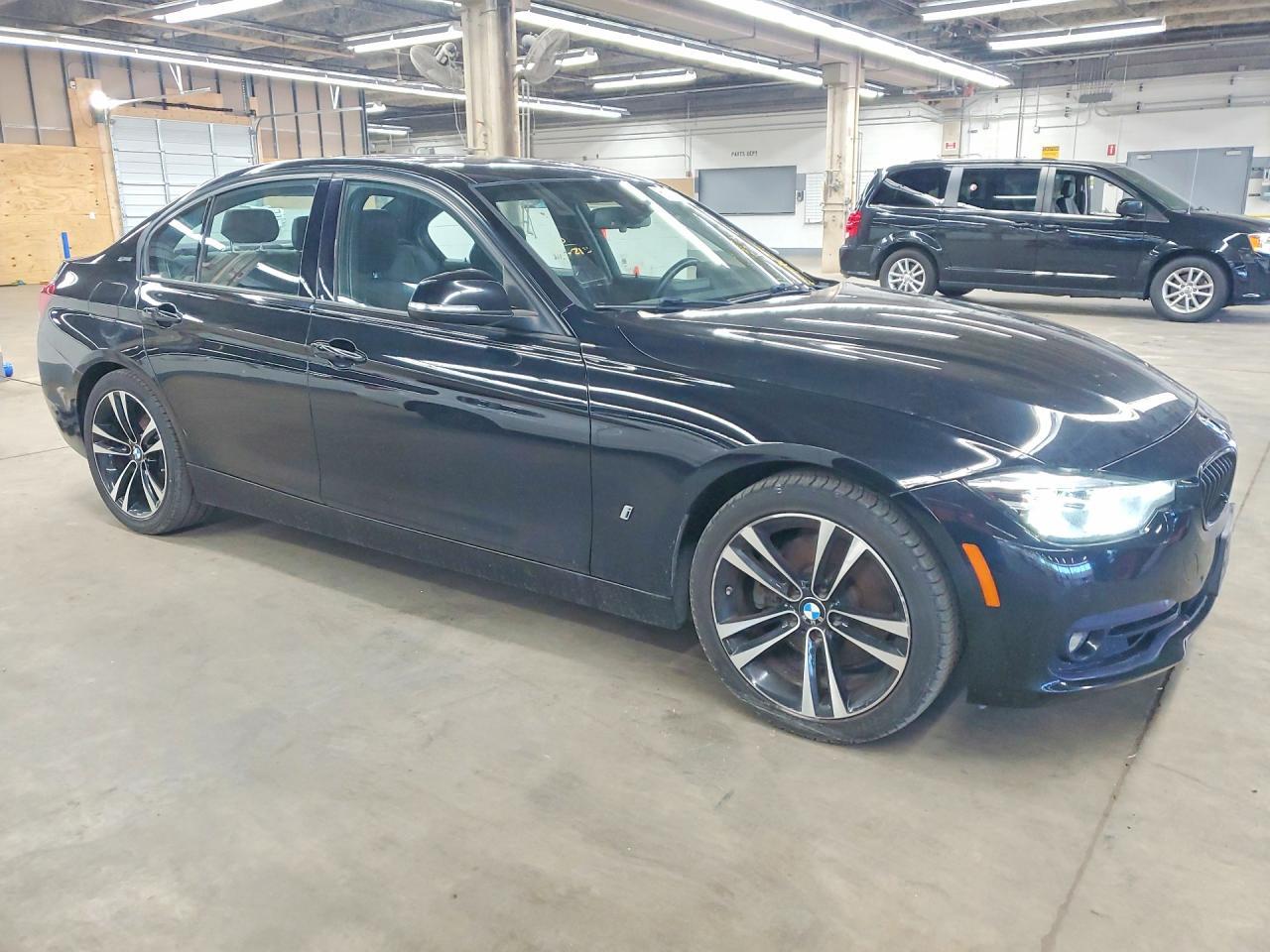 2018 BMW 330E - zdjęcie 4