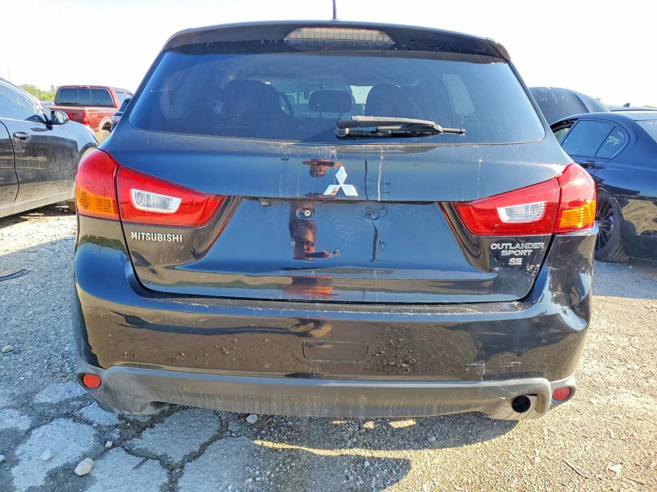 2016 Mitsubishi Outlander Sport Es - zdjęcie 6