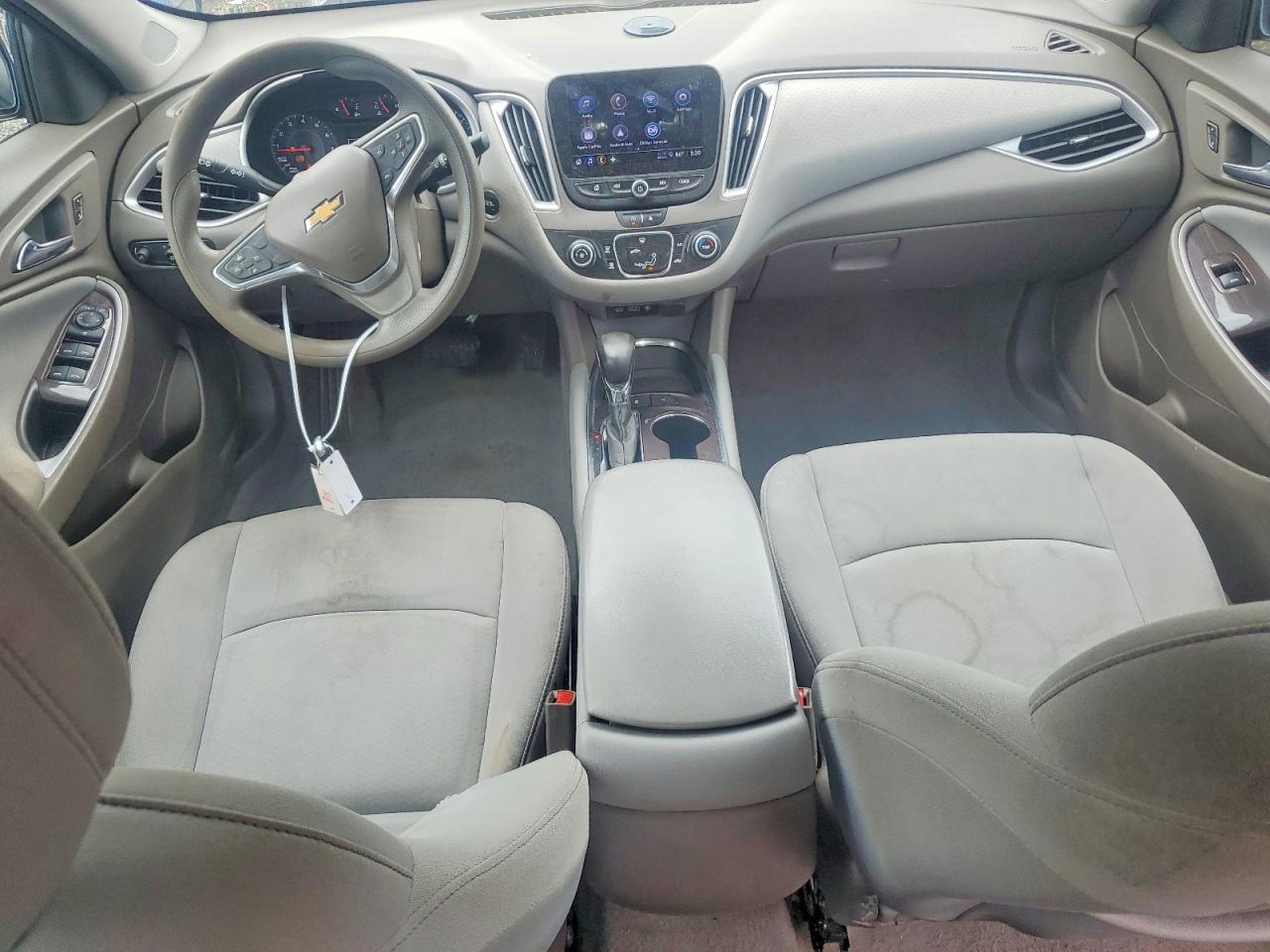 2021 Chevrolet Malibu Ls - zdjęcie 8