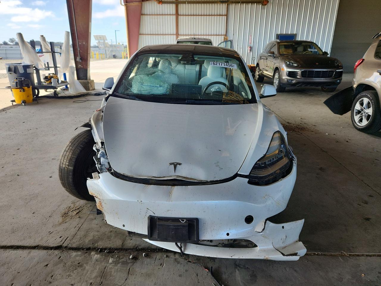 2022 Tesla Model 3 - zdjęcie 5