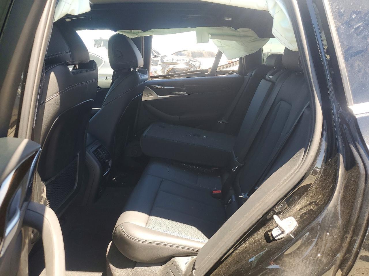 2022 BMW X3 xDrive30I - zdjęcie 10