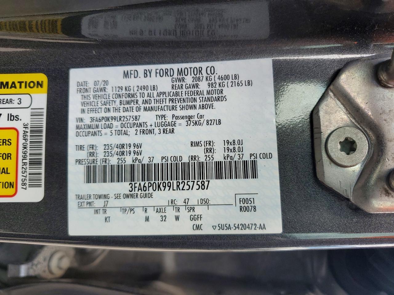 2020 Ford Fusion Titanium - zdjęcie 12