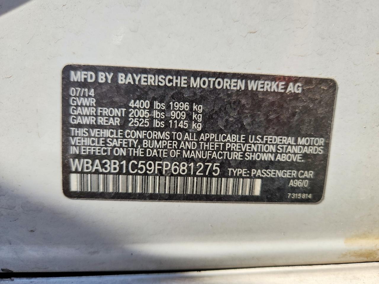 2015 BMW 320 I - zdjęcie 12