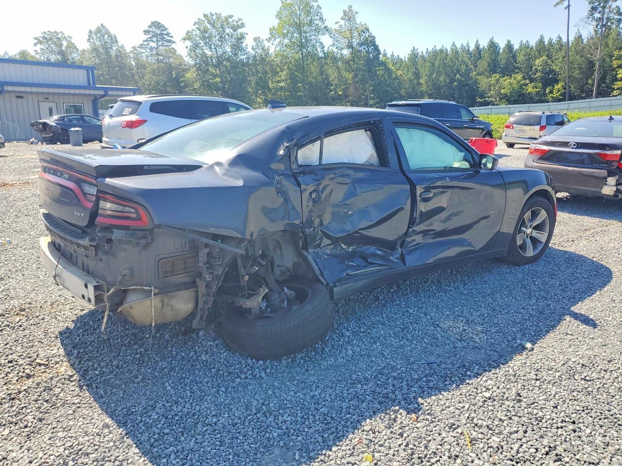 2016 Dodge Charger Sxt - zdjęcie 3