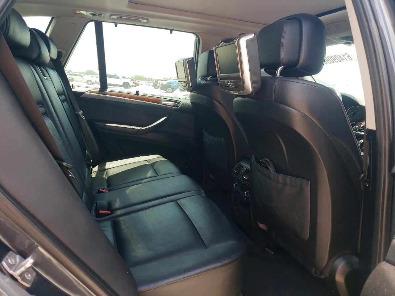 2013 BMW X5 xDrive50I - zdjęcie 11