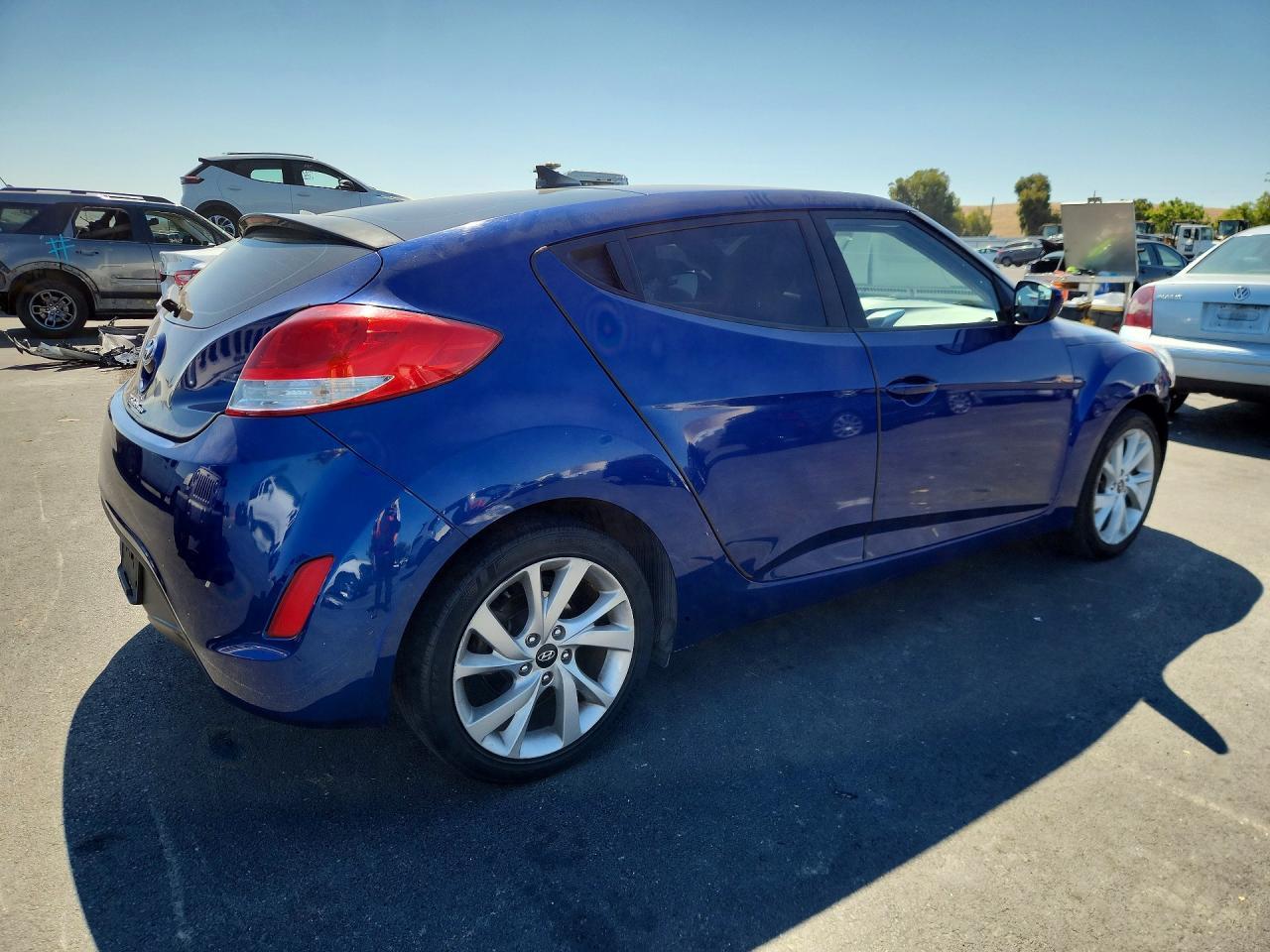 2016 Hyundai Veloster Base - zdjęcie 3
