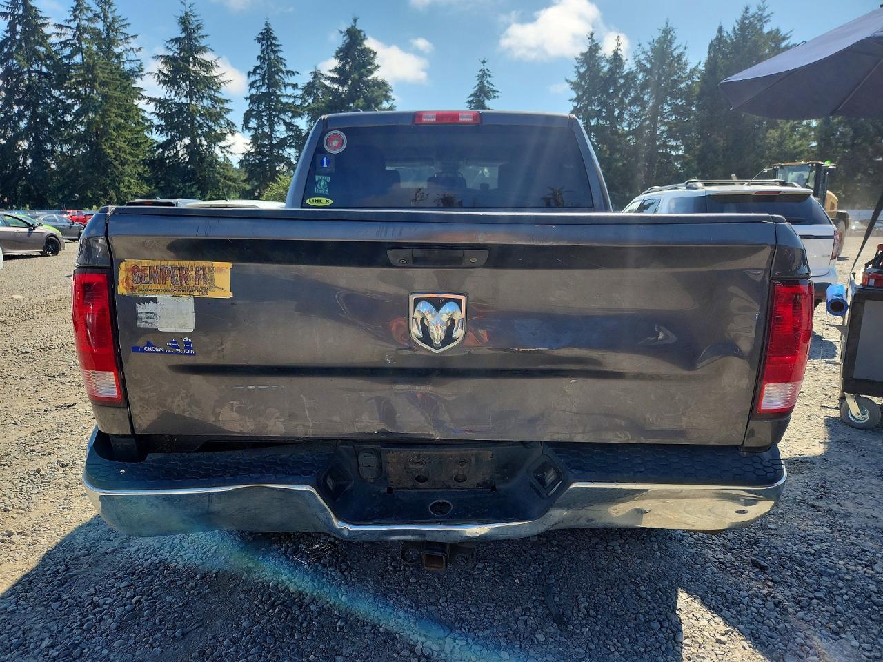 2014 Ram 1500 St - zdjęcie 6