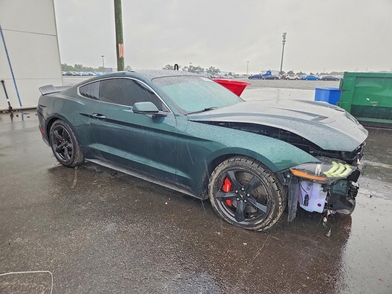 2019 Ford Mustang Bullitt - zdjęcie 4