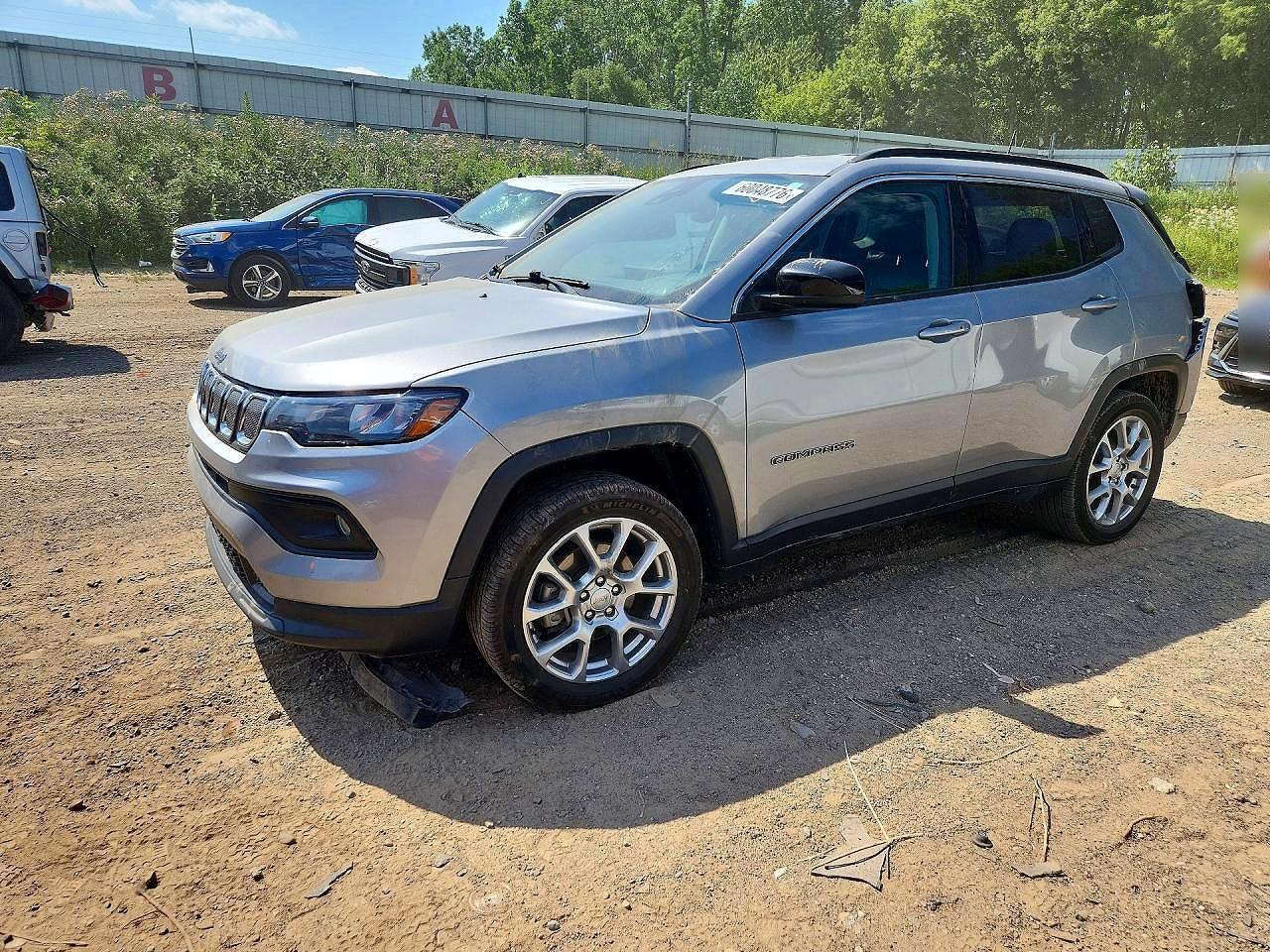 2022 Jeep Compass Latitude Lux - zdjęcie główne
