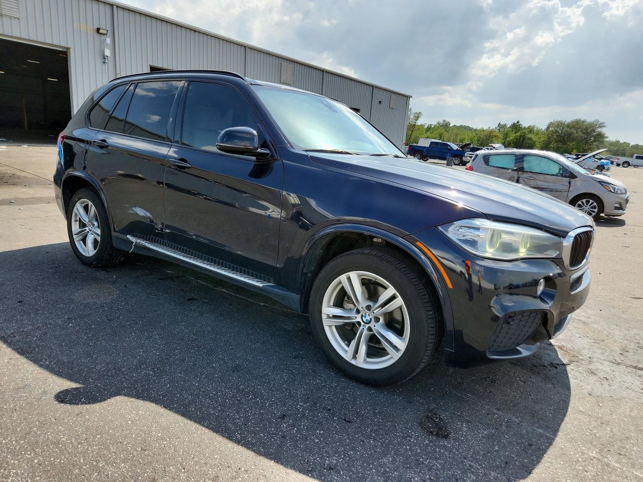 2015 BMW X5 xDrive35I - zdjęcie 4