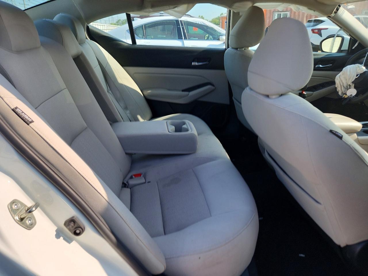 2019 Nissan Altima S - zdjęcie 10