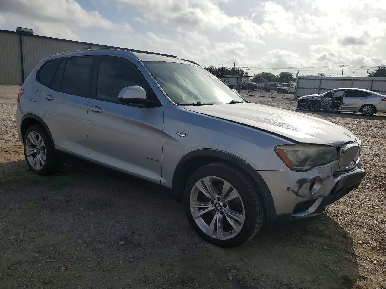 2016 BMW X3 Sdrive28I - zdjęcie 4