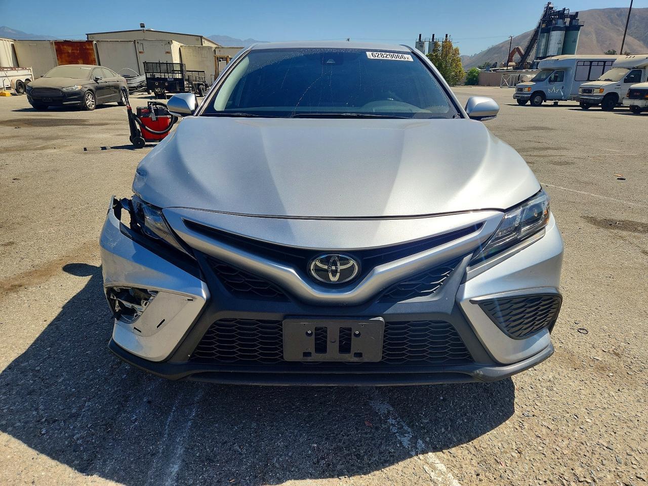 2023 Toyota Camry Se - zdjęcie 5