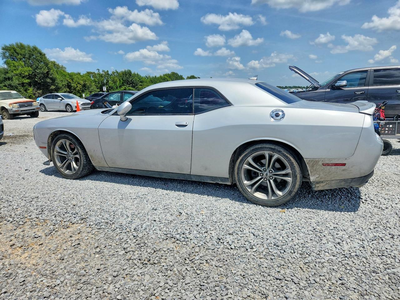 2020 Dodge Challenger R/T - zdjęcie 2