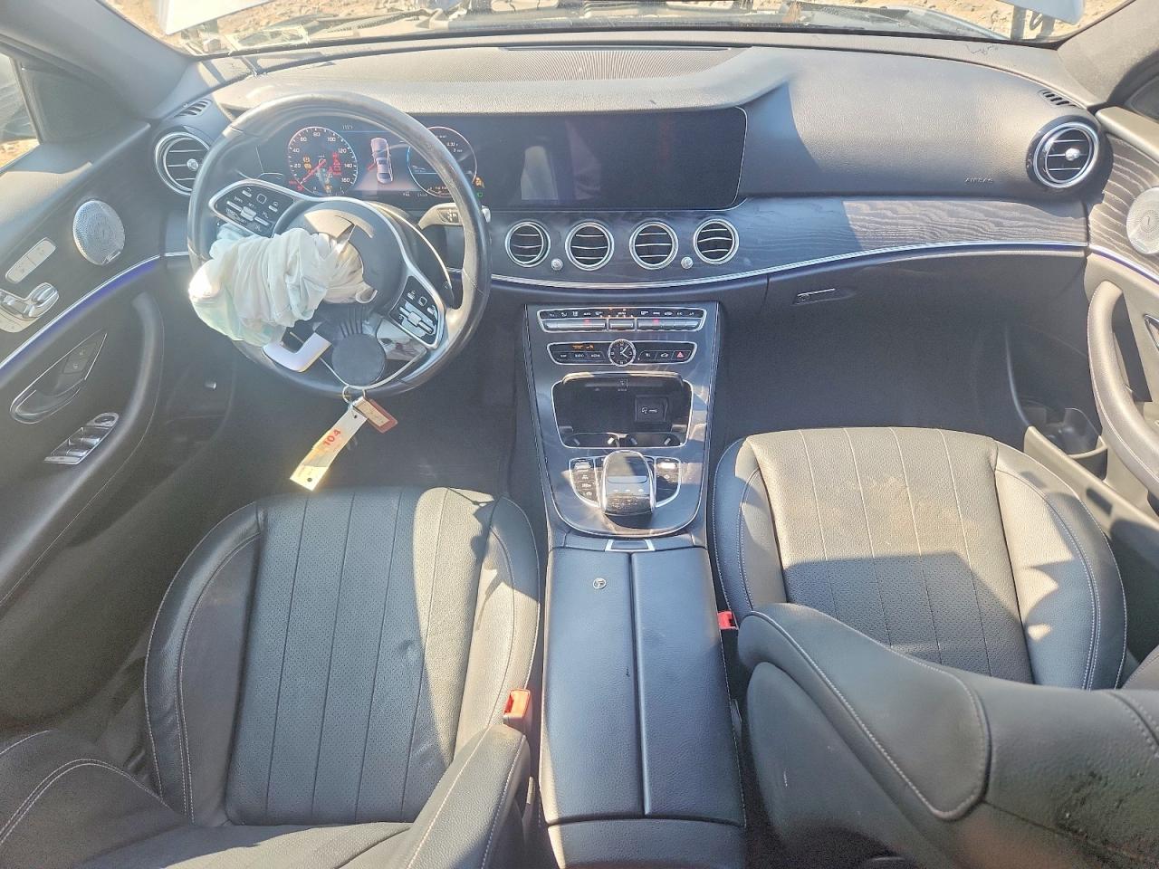 2020 Mercedes-Benz E - zdjęcie 8