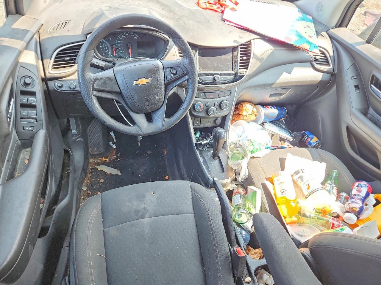 2020 Chevrolet Trax Ls - zdjęcie 8