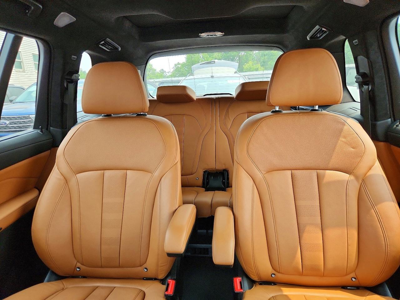 2019 BMW X7 xDrive50I - zdjęcie 10