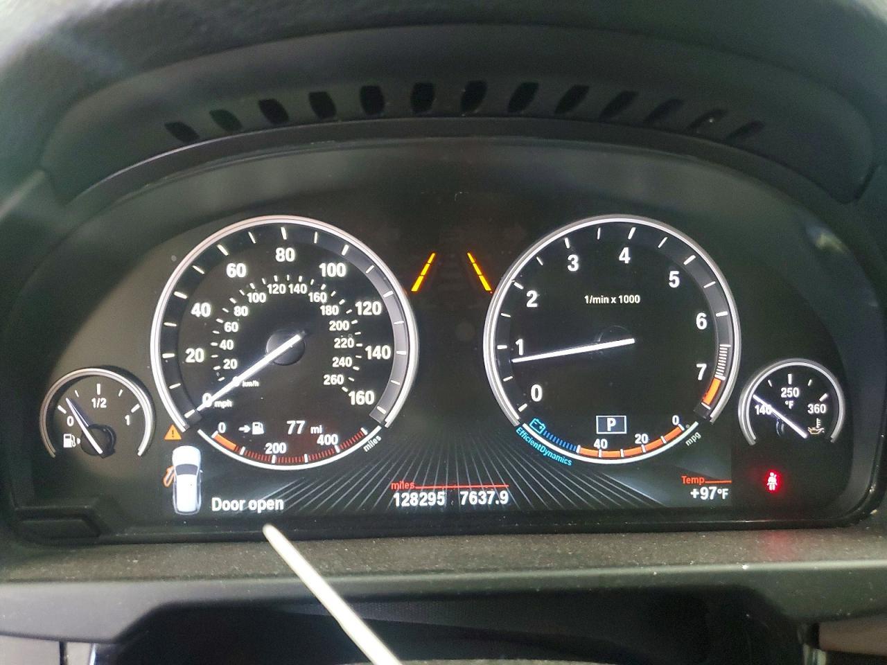 2015 BMW X5 xDrive35I - zdjęcie 9