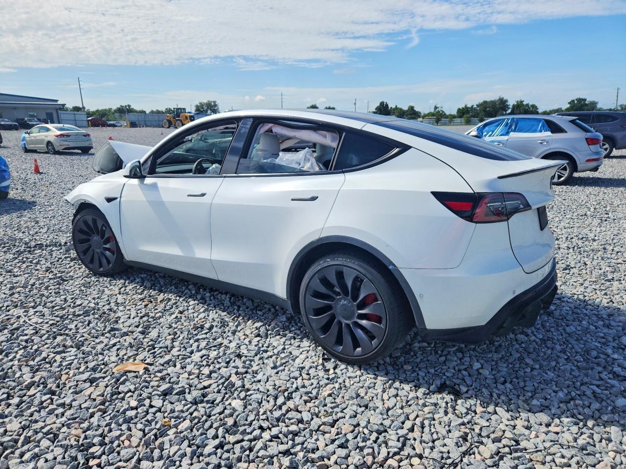 2021 Tesla Model Y - zdjęcie 2