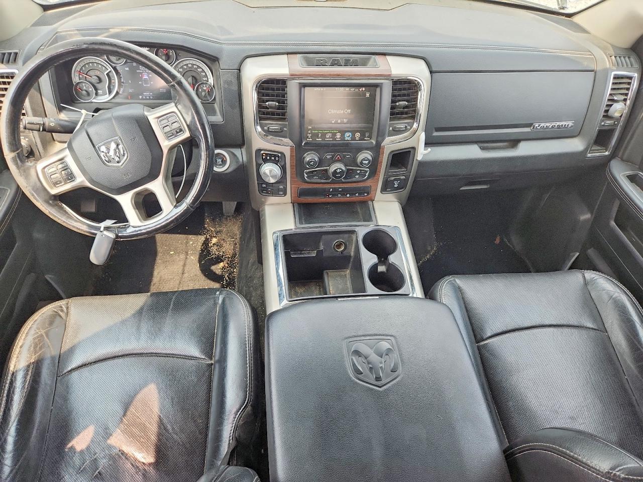 2015 Ram 1500 Laramie - zdjęcie 8