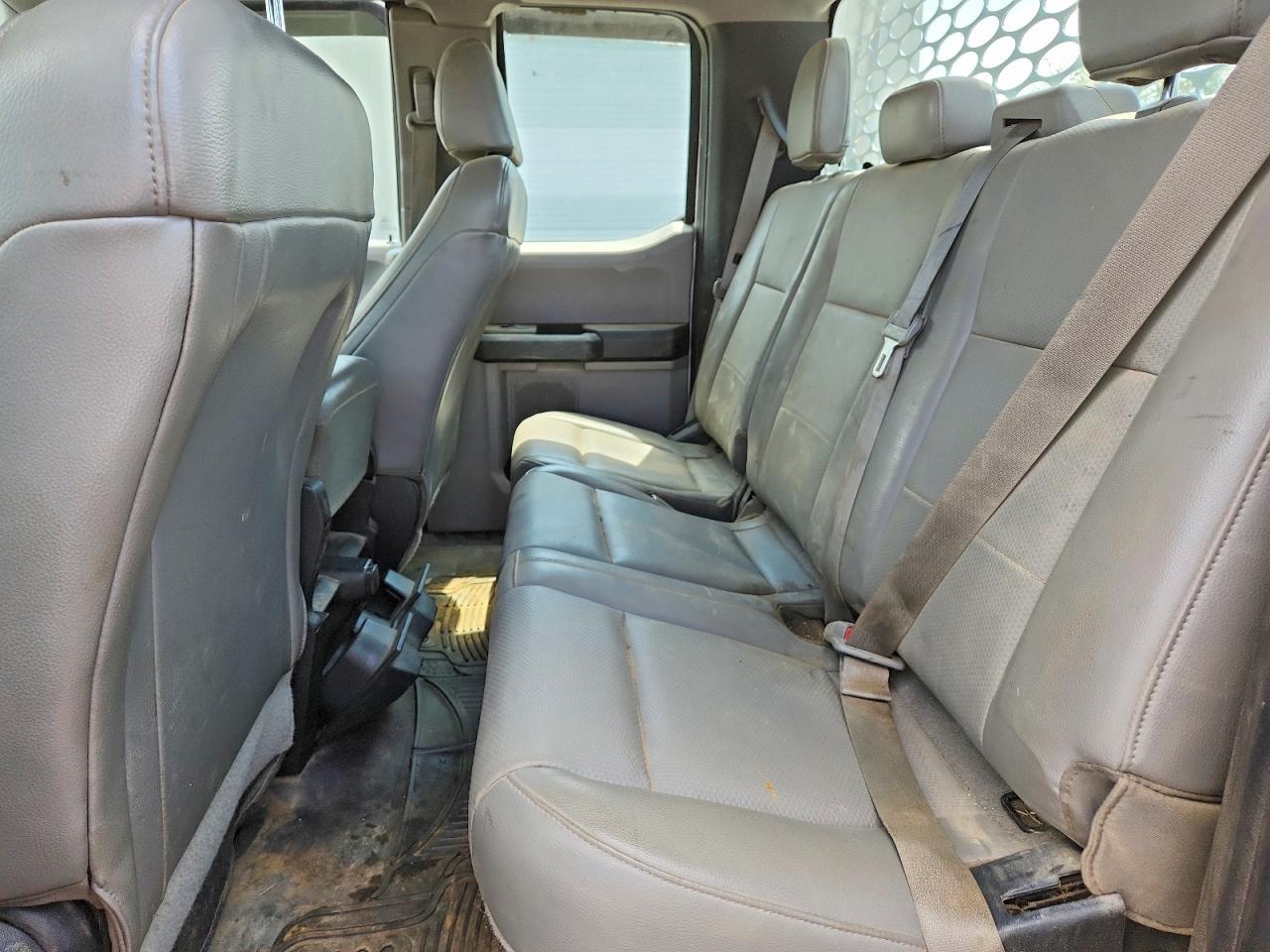 2015 Ford F150 Super Cab - zdjęcie 10