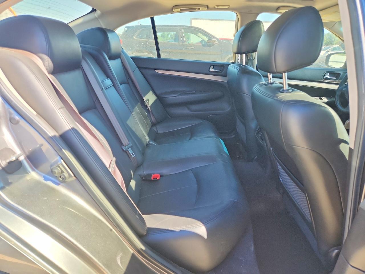 2013 Infiniti G37 Sedan Journey - zdjęcie 10