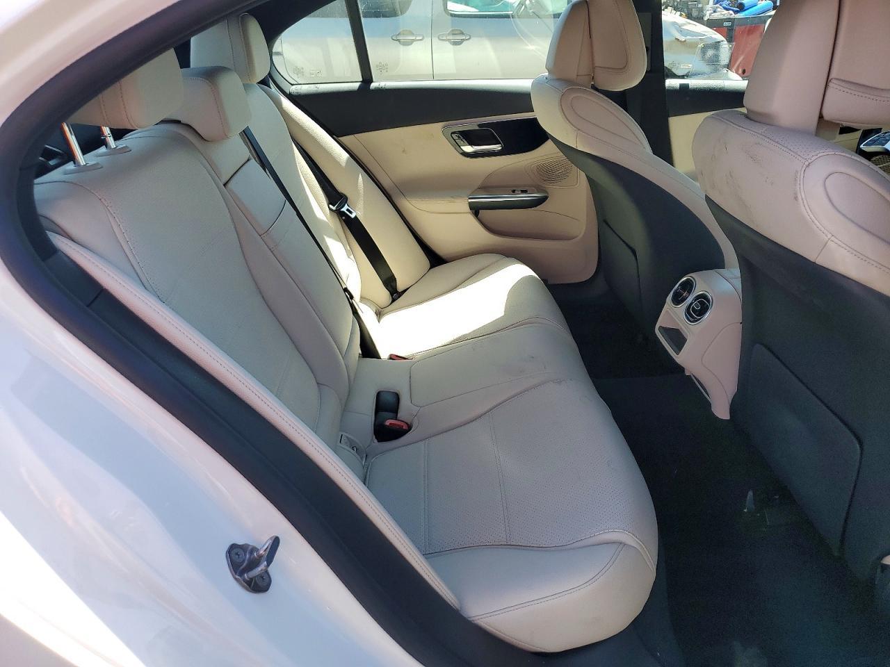 2023 Mercedes-Benz C-Class C300 - zdjęcie 10