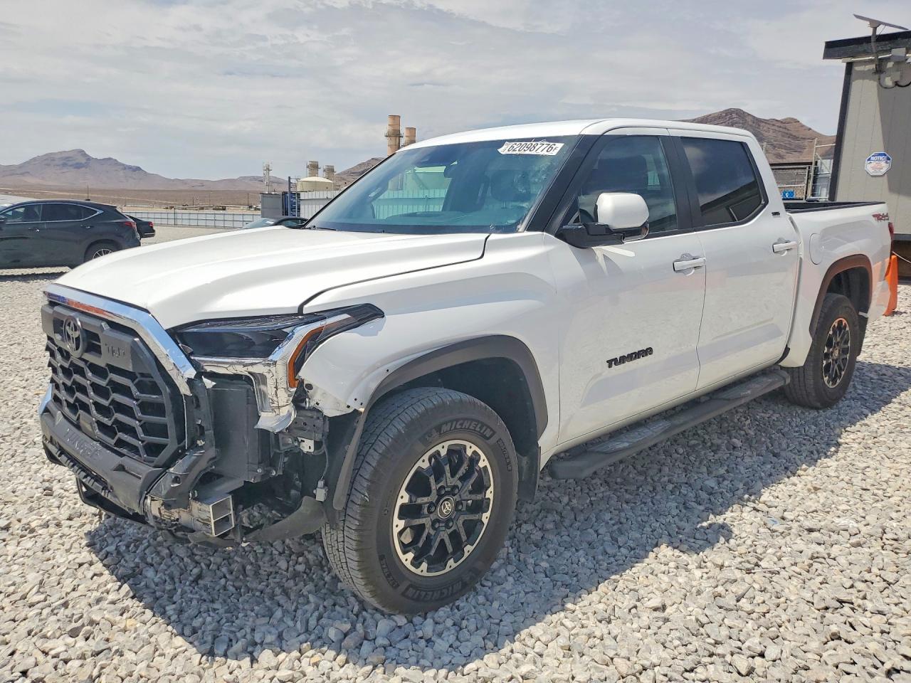 2026 Toyota Tundra Sr5 - zdjęcie główne