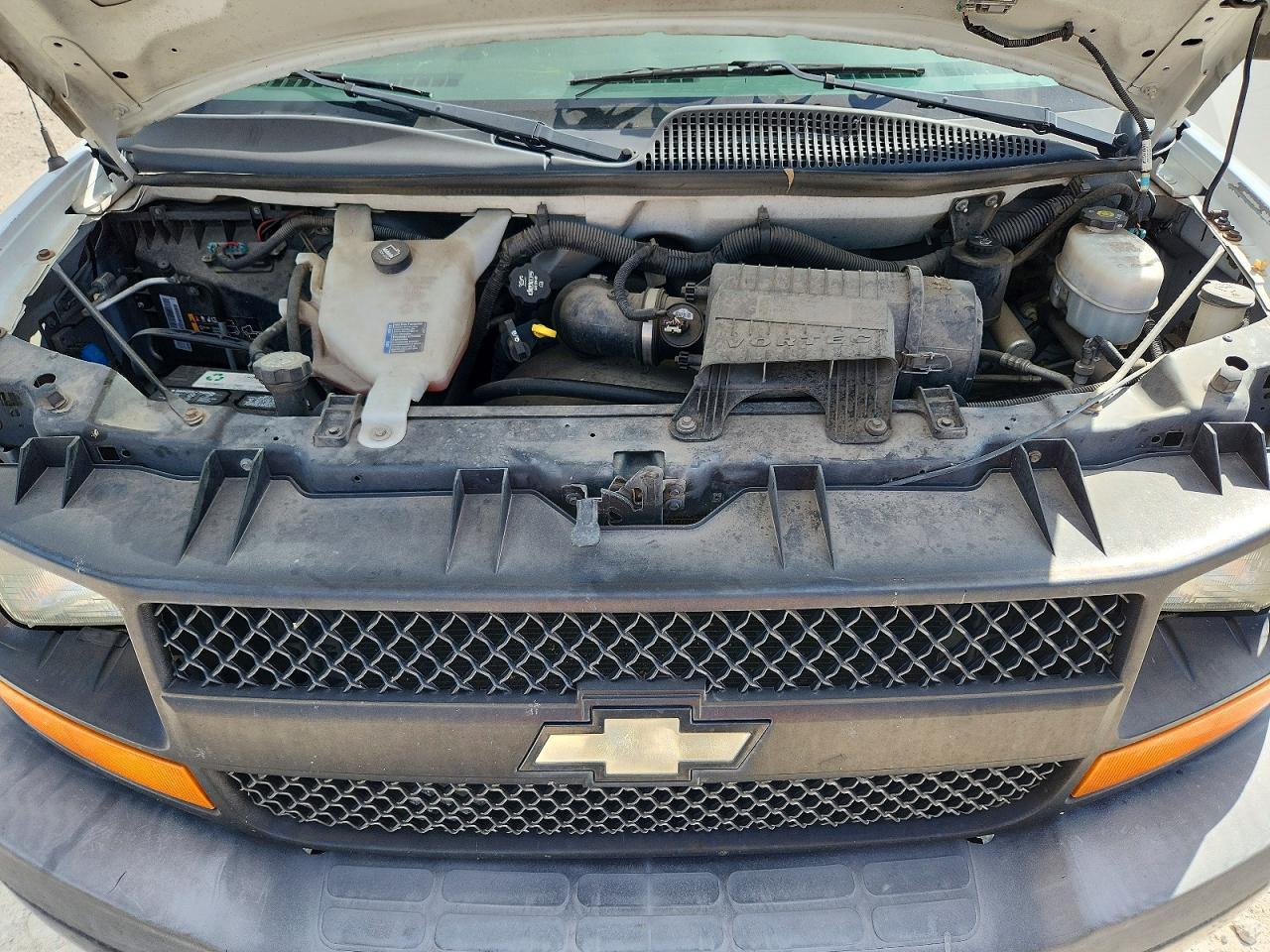 2013 Chevrolet Express G1500 - zdjęcie 12