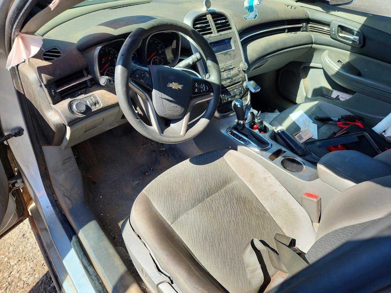 2015 Chevrolet Malibu Ls - zdjęcie 8