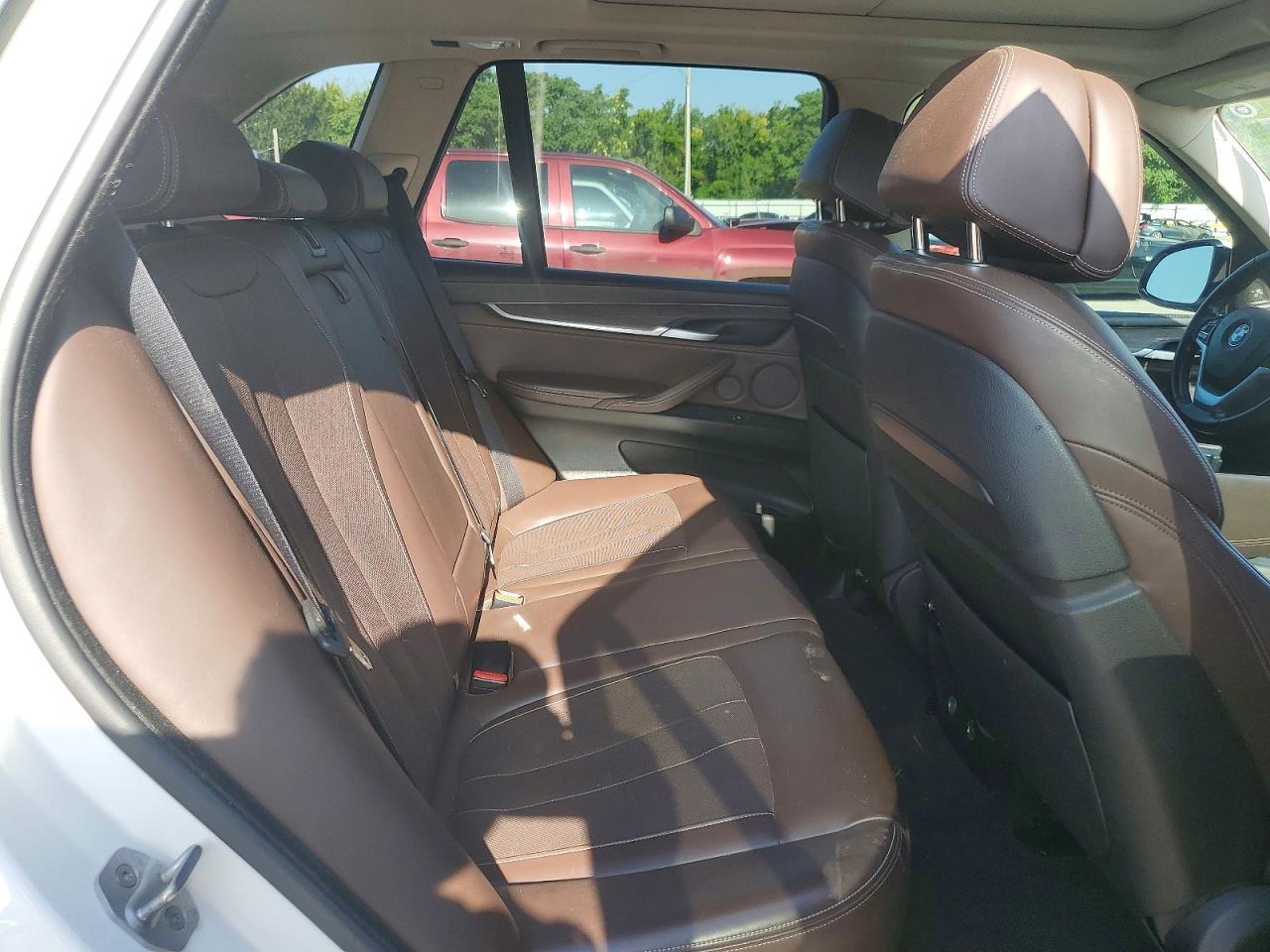 2015 BMW X5 xDrive35I - zdjęcie 11