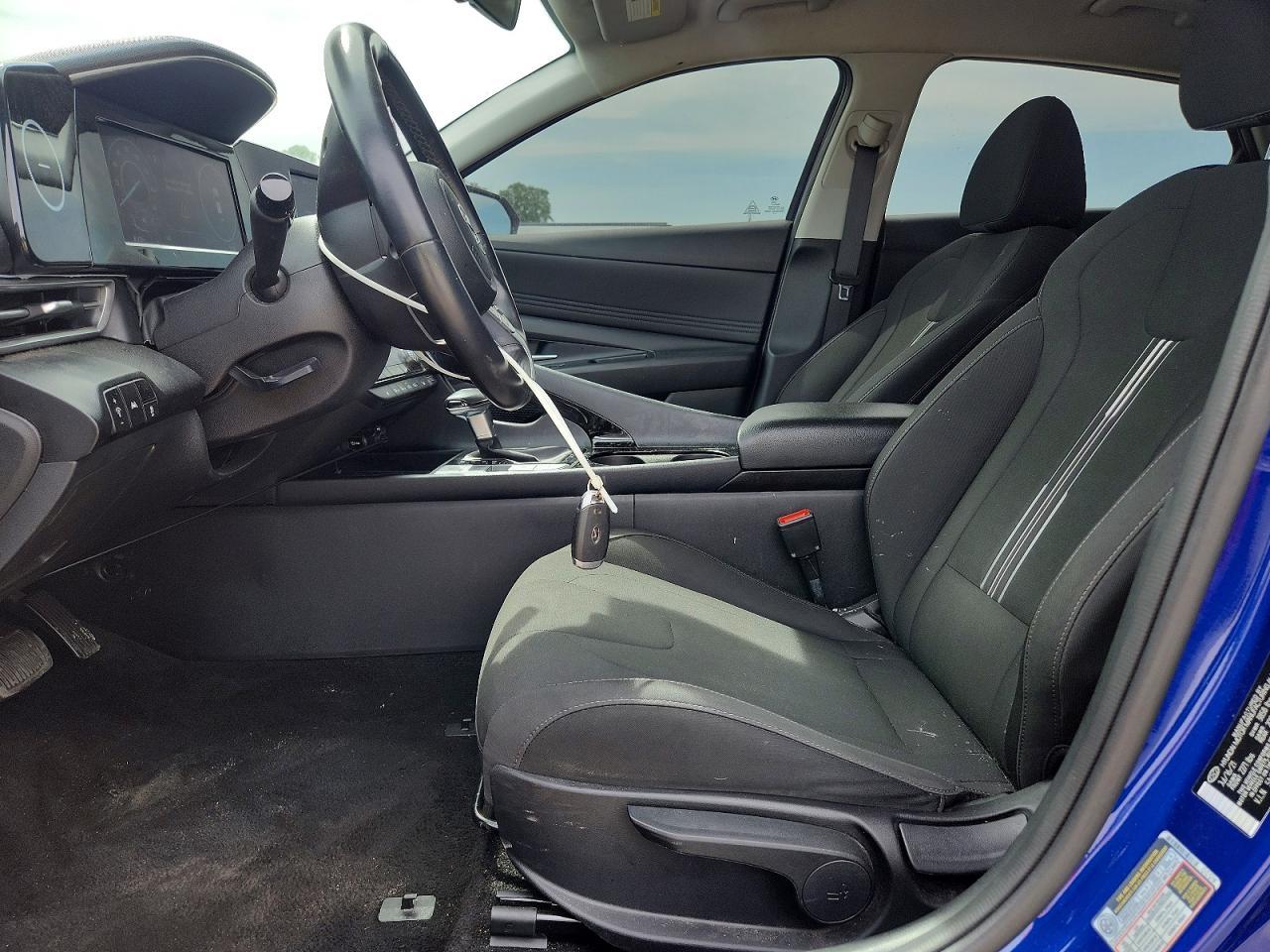2022 Hyundai Elantra Sel - zdjęcie 7