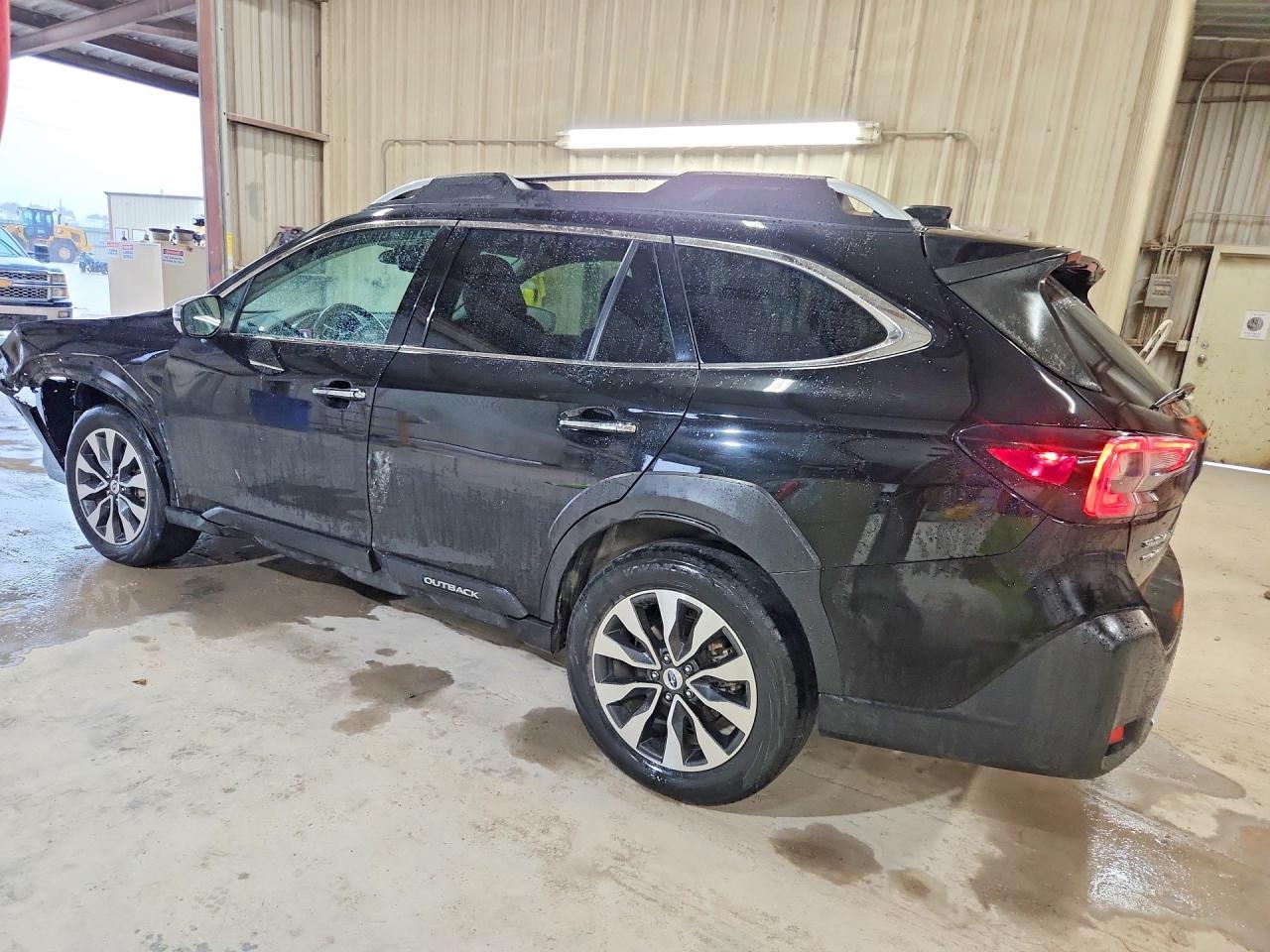 2023 Subaru Outback Touring - zdjęcie 2