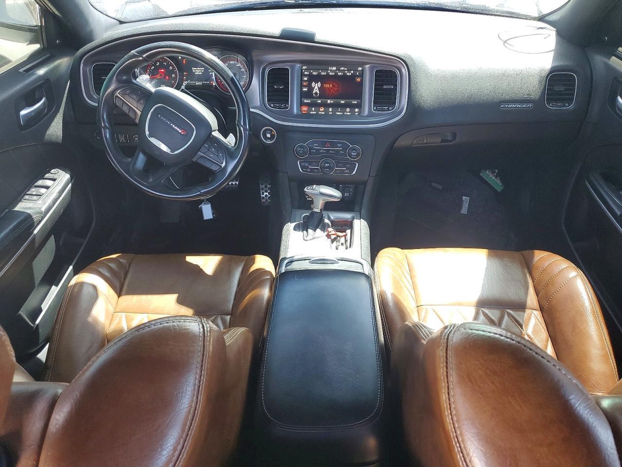 2019 Dodge Charger R/T - zdjęcie 8